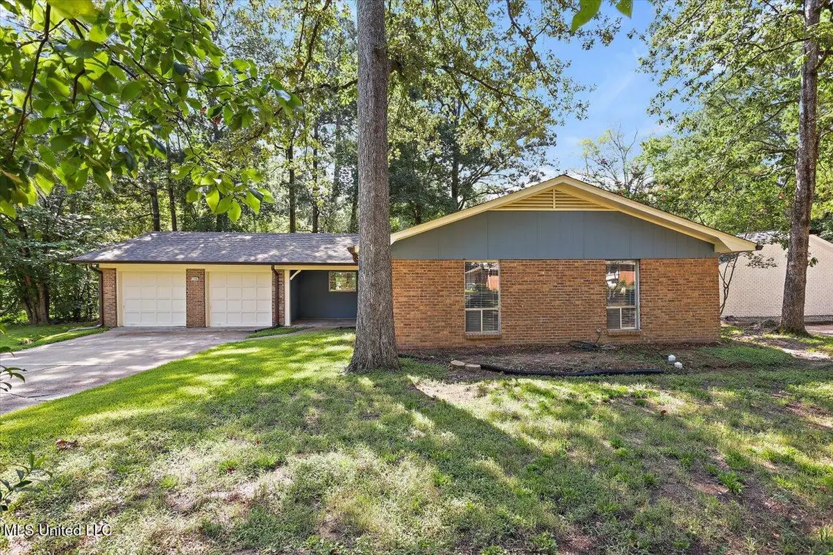 104 Holly Trail, Brandon, MS 39047 - Image #1