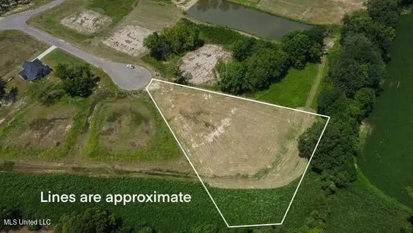 Lot 112 Louise Cove, Byhalia, MS 38611