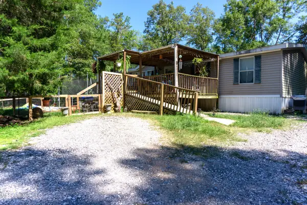 17220 Old Kelly Road, Vancleave, MS 39565