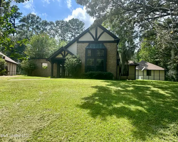 56 Dunbar Road, Natchez, MS 39120