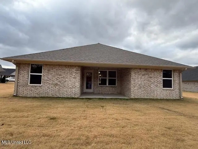 329 Cardinal Lane, Senatobia, MS 38668 - Image #2