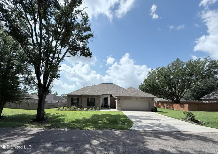 12083 Doc Sheffield Road, Gulfport, MS 39503 - Image #2