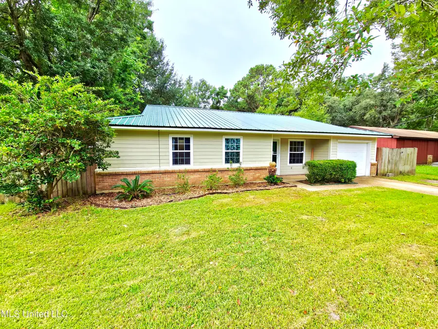 9117 Meadowlark Avenue, Ocean Springs, MS 39564 - Image #2