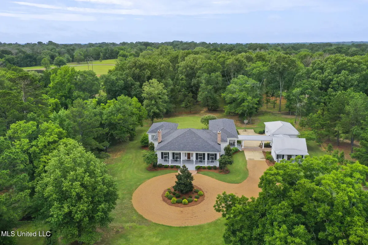 407 Saint Augustine Drive, Madison, MS 39110 - #1