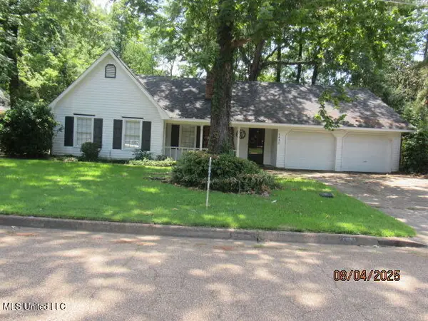 1431 Tracewood Drive, Jackson, MS 39211