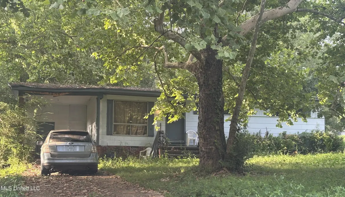 1007 Barbara Ann Drive, Jackson, MS 39204 - Image #1