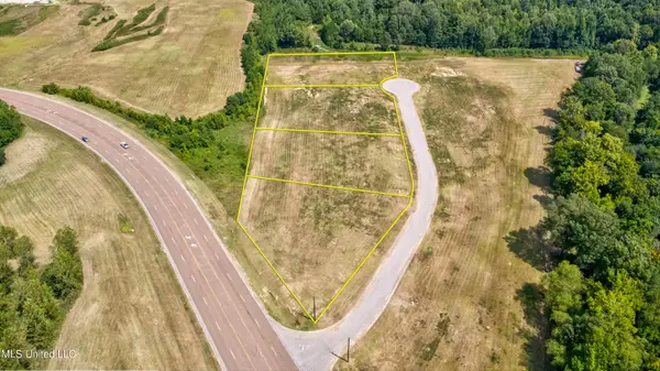 Hat Creek Cove, Southaven, MS 38671