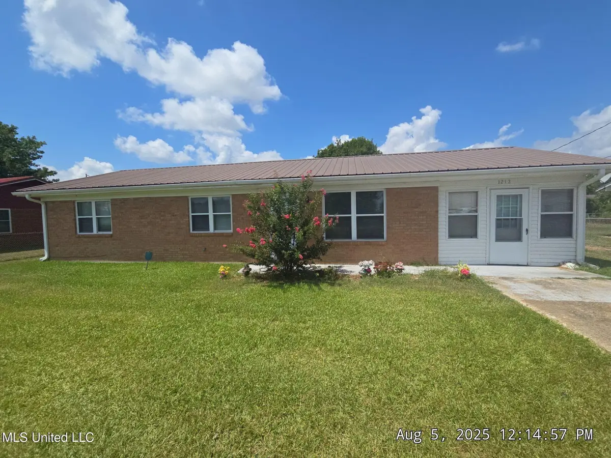 1212 Kennedy Street, Shelby, MS 38774 - Image #1