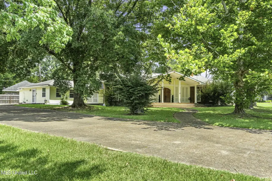 212 Harmony Street, McComb, MS 39648 - Image #2