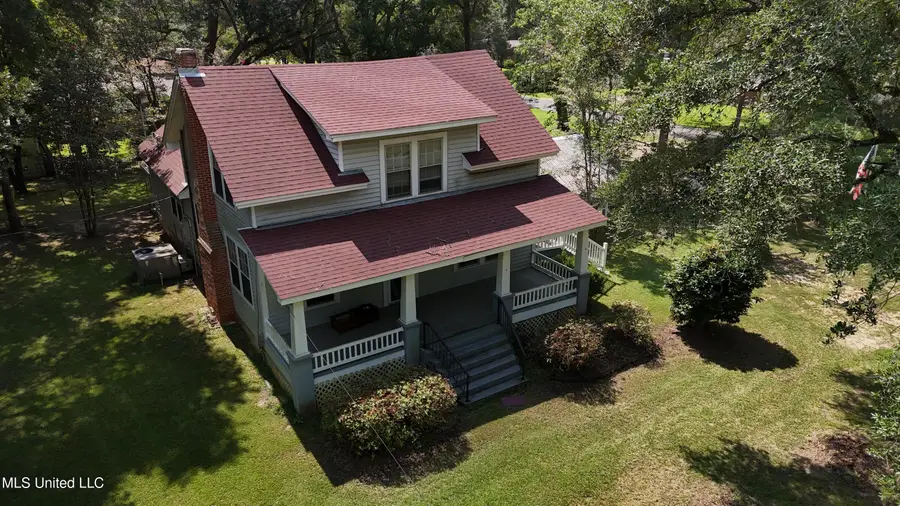 111 Lilly Scott Drive, Pineville, LA 71360 - Image #2