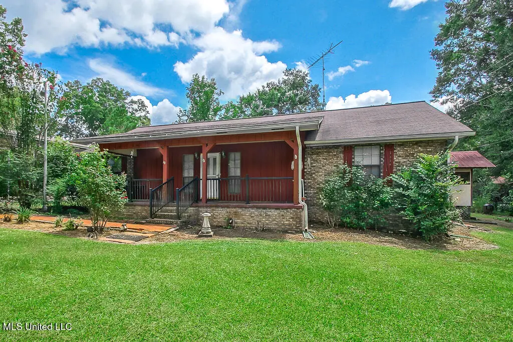 1560 NE Bens Trail, Brookhaven, MS 39601 - Image #1