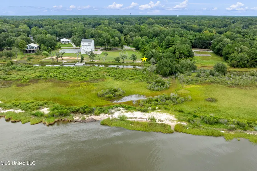 9413 Seacliff Boulevard, Ocean Springs, MS 39564 - Image #2