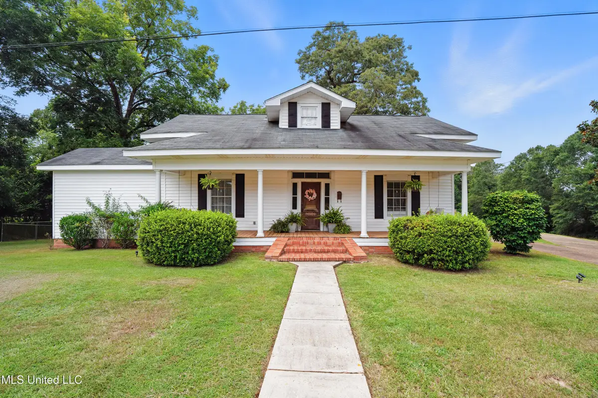 2159 Oakdale Road, McComb, MS 39648 - Image #1