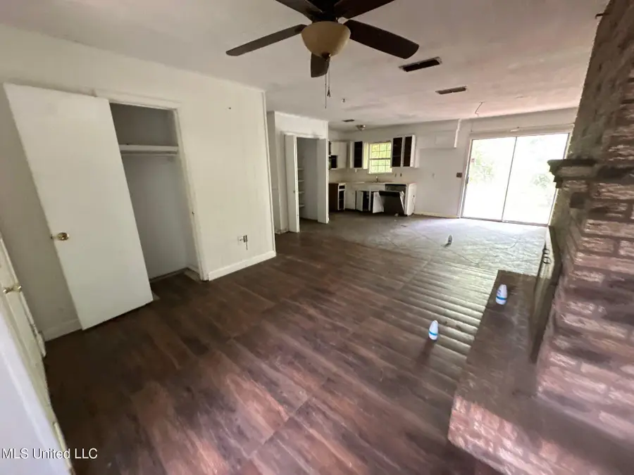 611 Chelsea Drive, Jackson, MS 39212 - Image #3