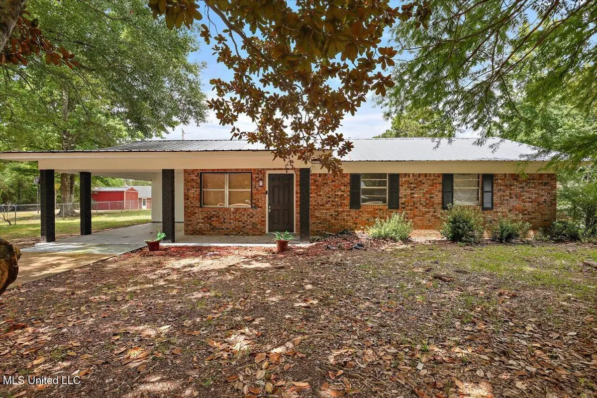 816 NE Boling Street, Magee, MS 39111 - Image #1