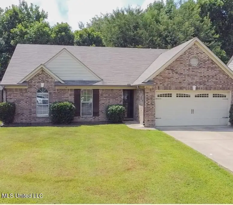 8621 Bonfire Drive, Southaven, MS 38671 - Image #1