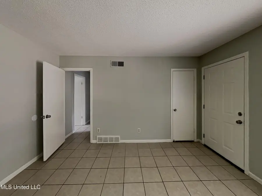 2920 Devon Circle, Horn Lake, MS 38637 - Image #2