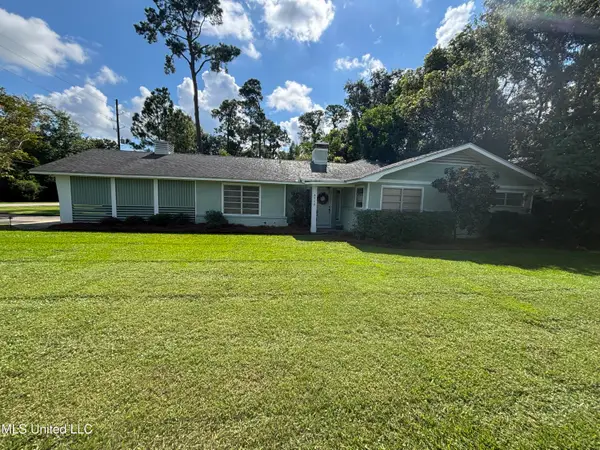 4712 Oak Avenue, Gulfport, MS 39507