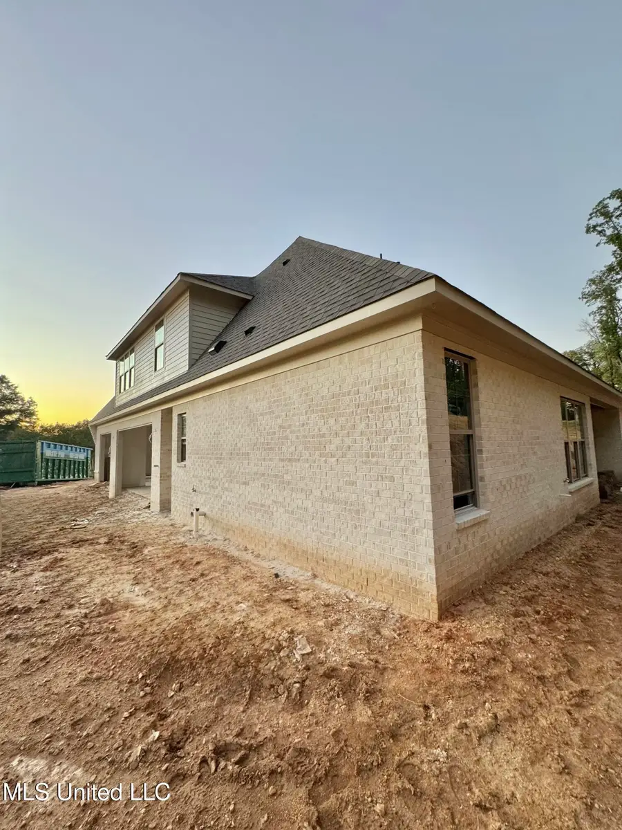 8593 Gwin Hollow Drive, Olive Branch, MS 38654 - Image #3