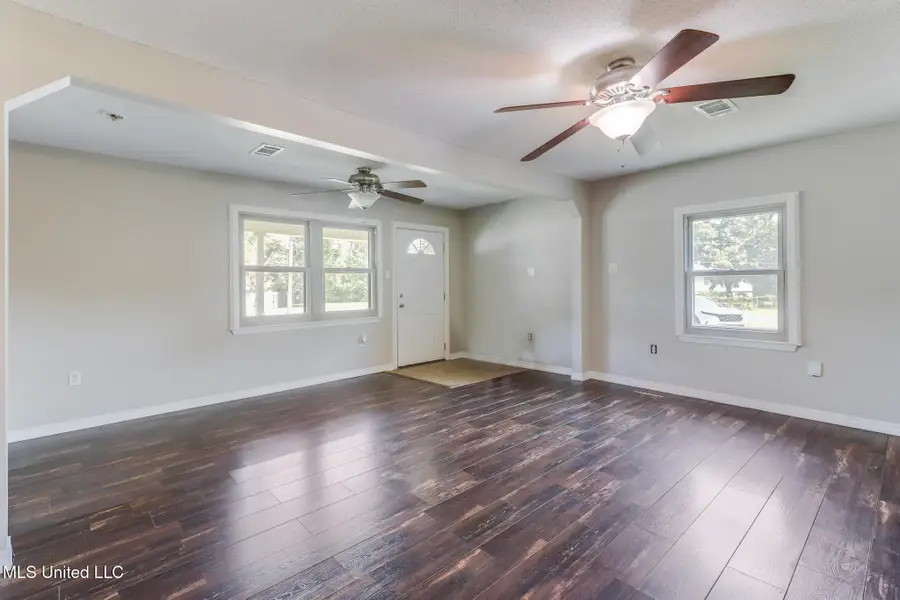 3908 Belmede Drive, Gulfport, MS 39507 - Image #2