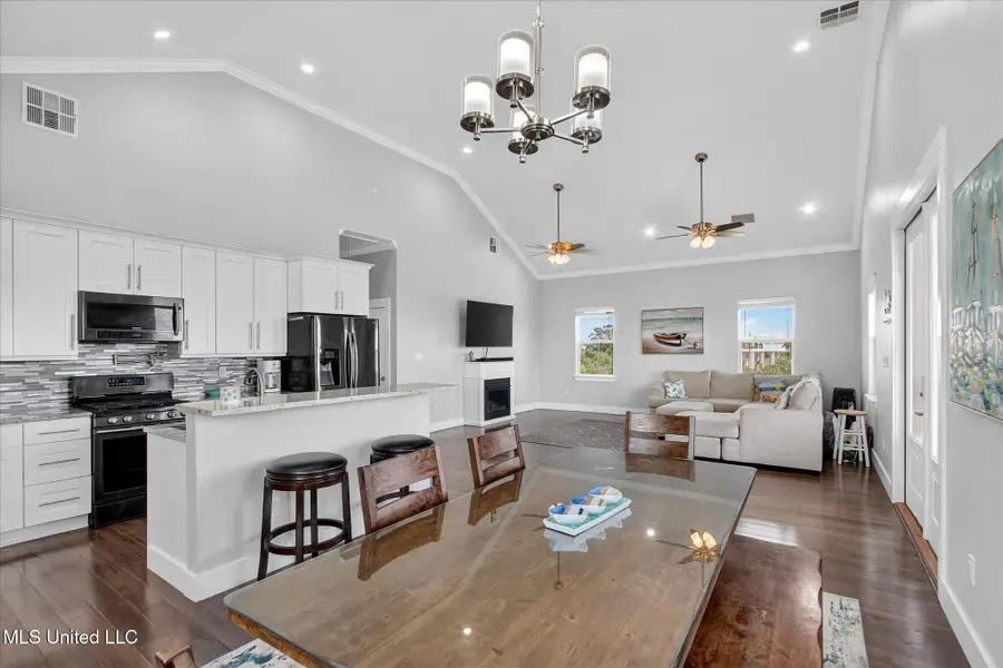 4040 Borneo Street, Bay Saint Louis, MS 39520 - Image #3