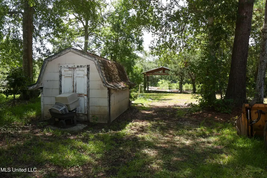 4861 Devon Street, Moss Point, MS 39563 - Image #3