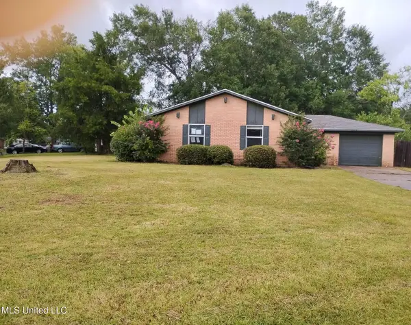 2104 Victoria Drive, Gautier, MS 39553
