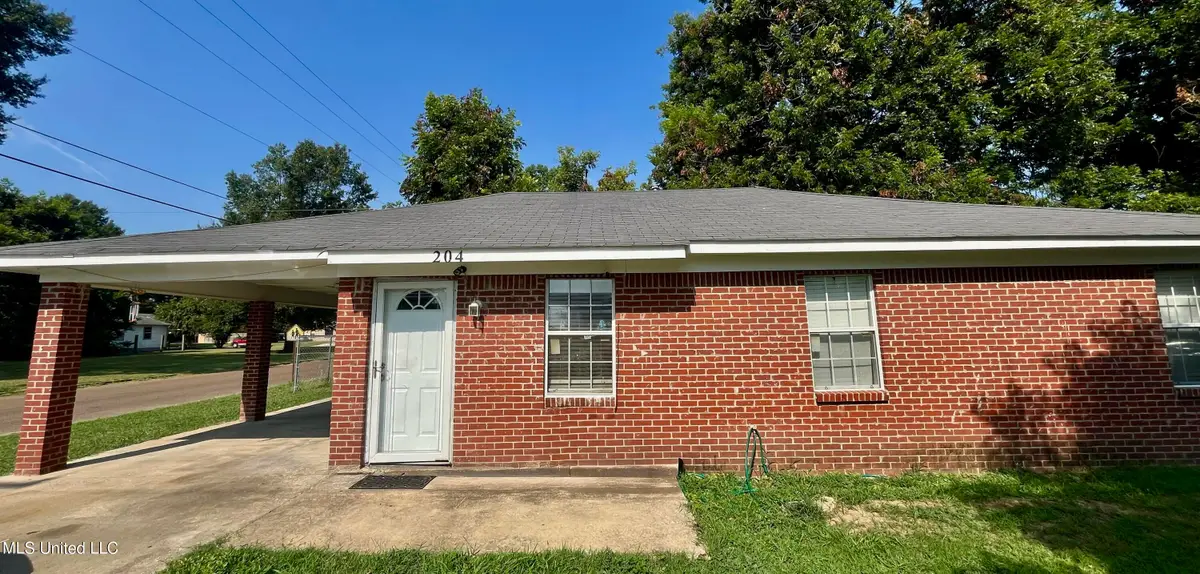 204 Milam Street, Leland, MS 38756 - Image #1