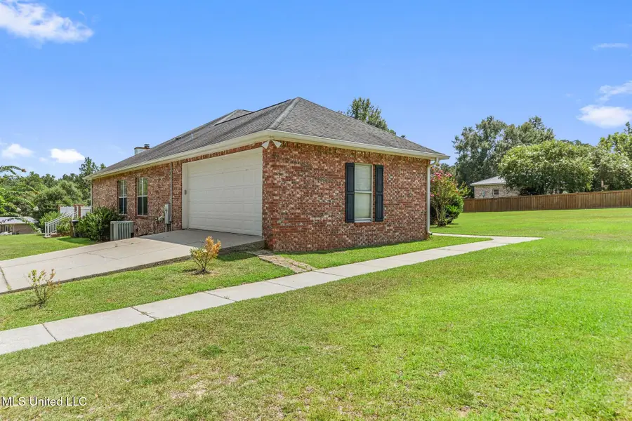 22140 Red Fox Run, Saucier, MS 39574 - Image #3