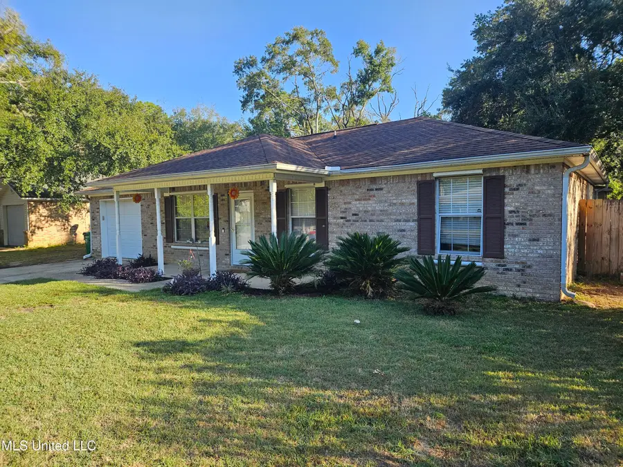 808 Orange Street, Ocean Springs, MS 39564 - Image #2