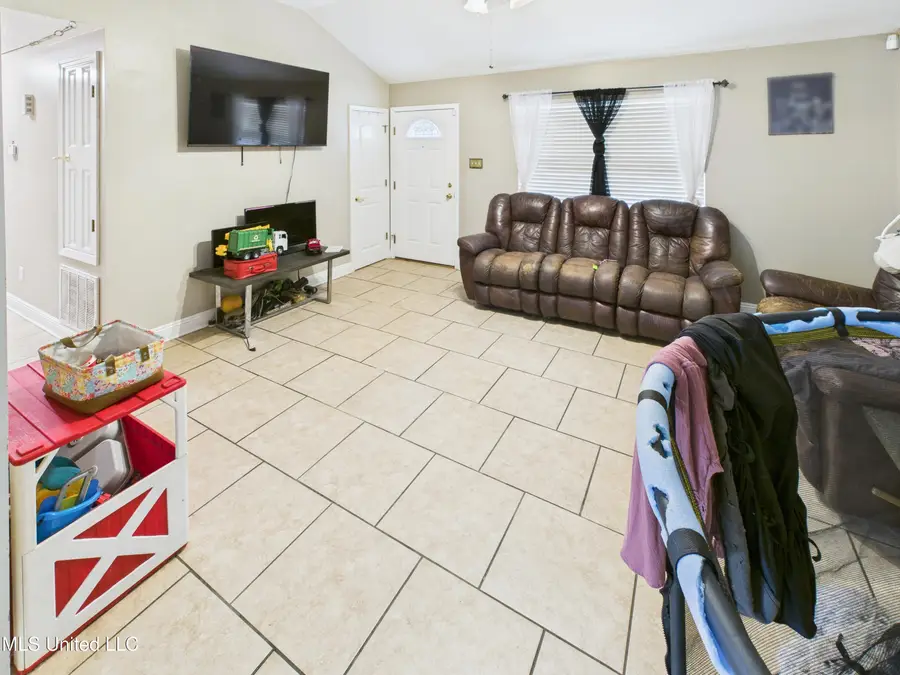 808 Orange Street, Ocean Springs, MS 39564 - Image #3