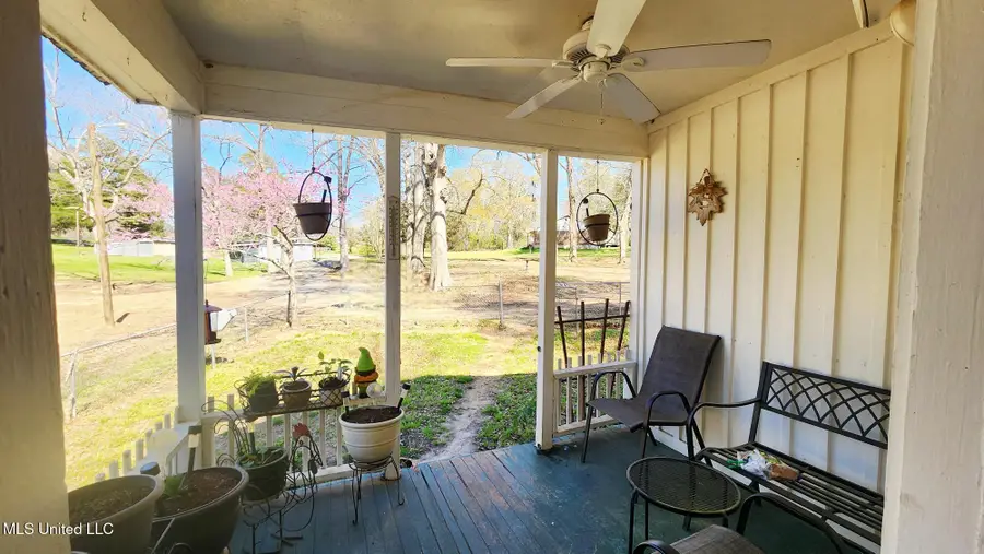 8 Lofton Lane, Natchez, MS 39120 - Image #2