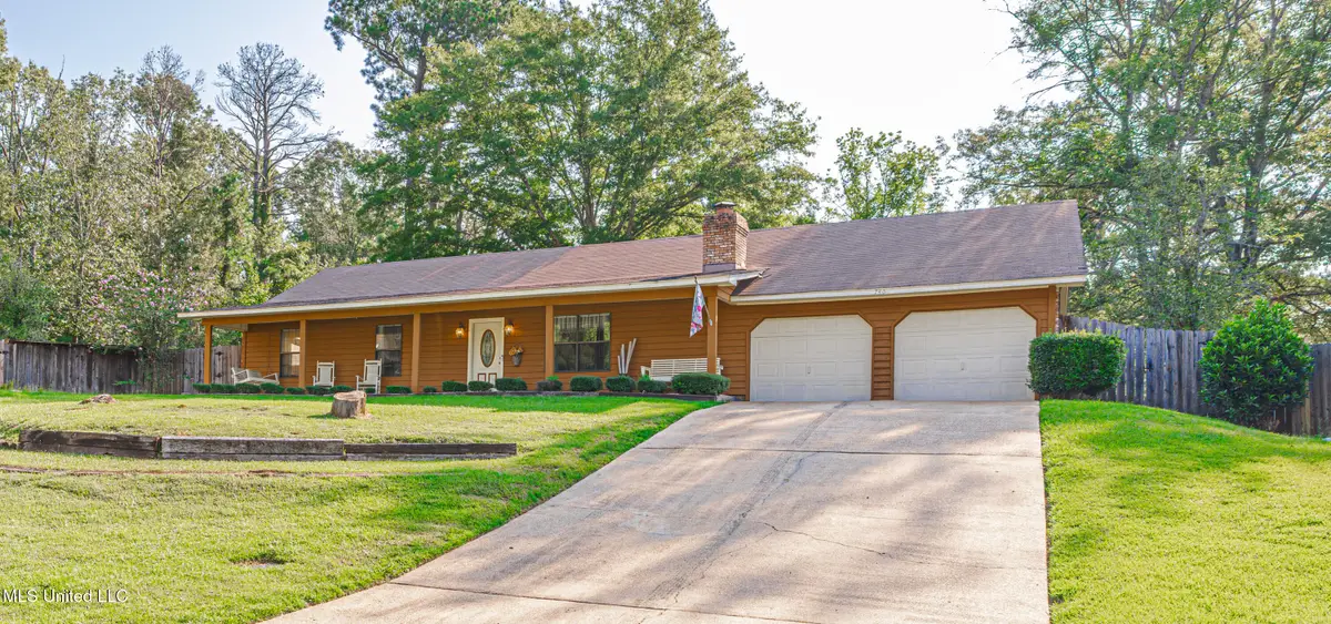 740 Gresham Cove, Jackson, MS 39212 - #1