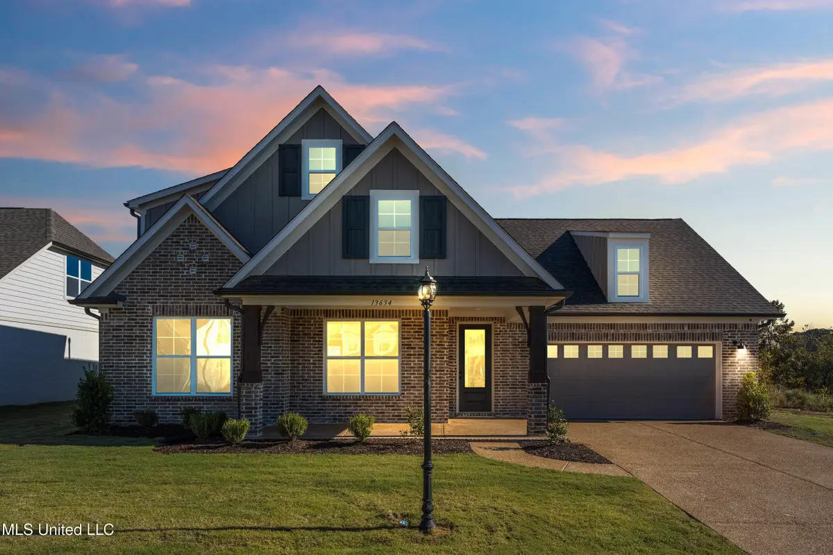 13634 Broadmore Lane, Olive Branch, MS 38654 - Image #1