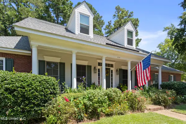 614 Kinsington Court, Ridgeland, MS 39157