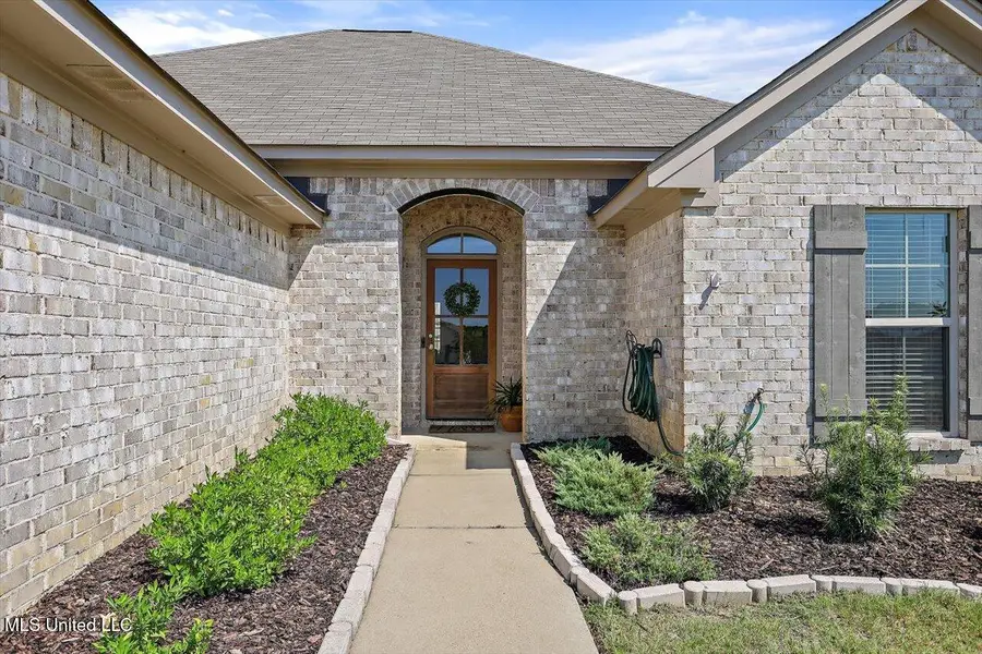 915 Filmore Drive, Brandon, MS 39042 - Image #2