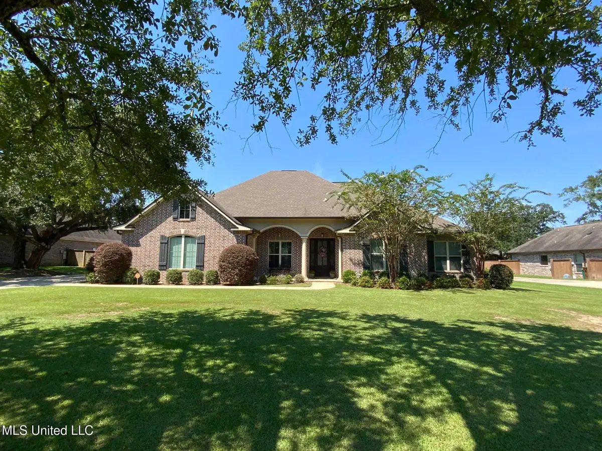 7869 Magnolia Loop, Pass Christian, MS 39571 - Image #1