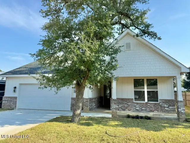 524 Seventh Street, Bay Saint Louis, MS 39520 - Image #1