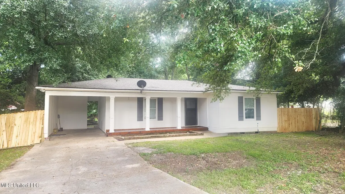 225 Sgt Prentiss Drive, Natchez, MS 39120 - Image #1