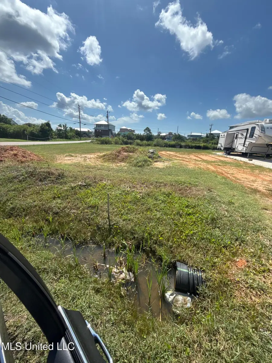 4013 Ceylon Street, Bay Saint Louis, MS 39520 - Image #3