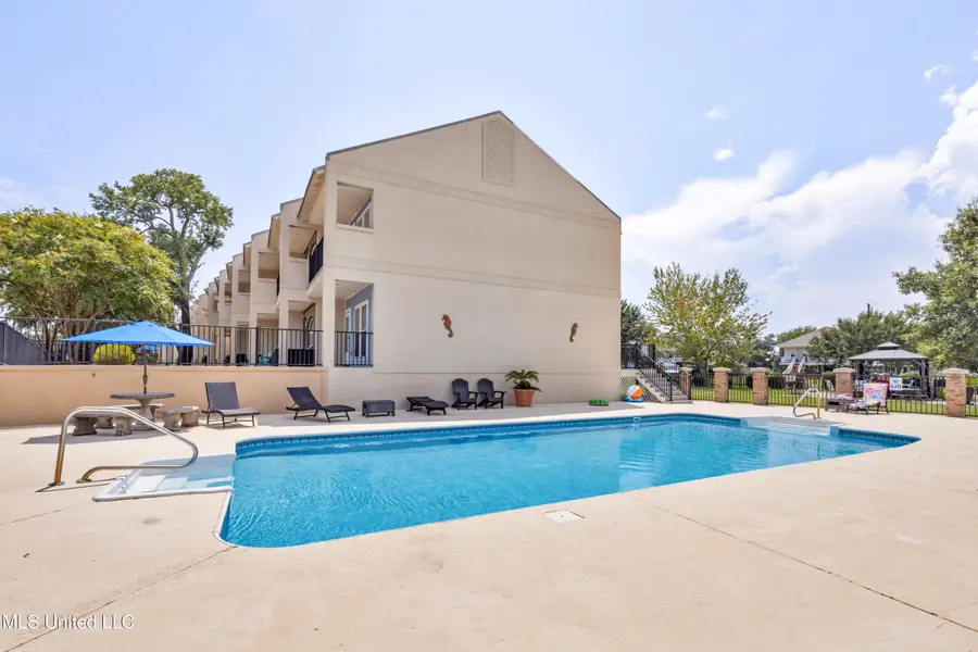 548 W Beach Boulevard, Long Beach, MS 39560 - Image #3