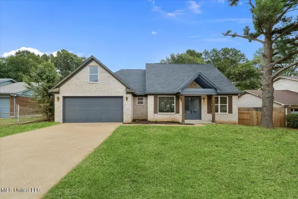 7360 Eastover Drive Drive, Horn Lake, MS 38637