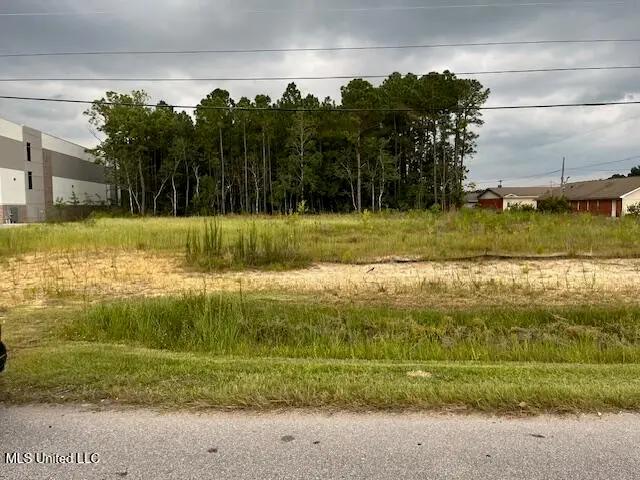 3701 Bienville Boulevard, Ocean Springs, MS 39564 - Image #1