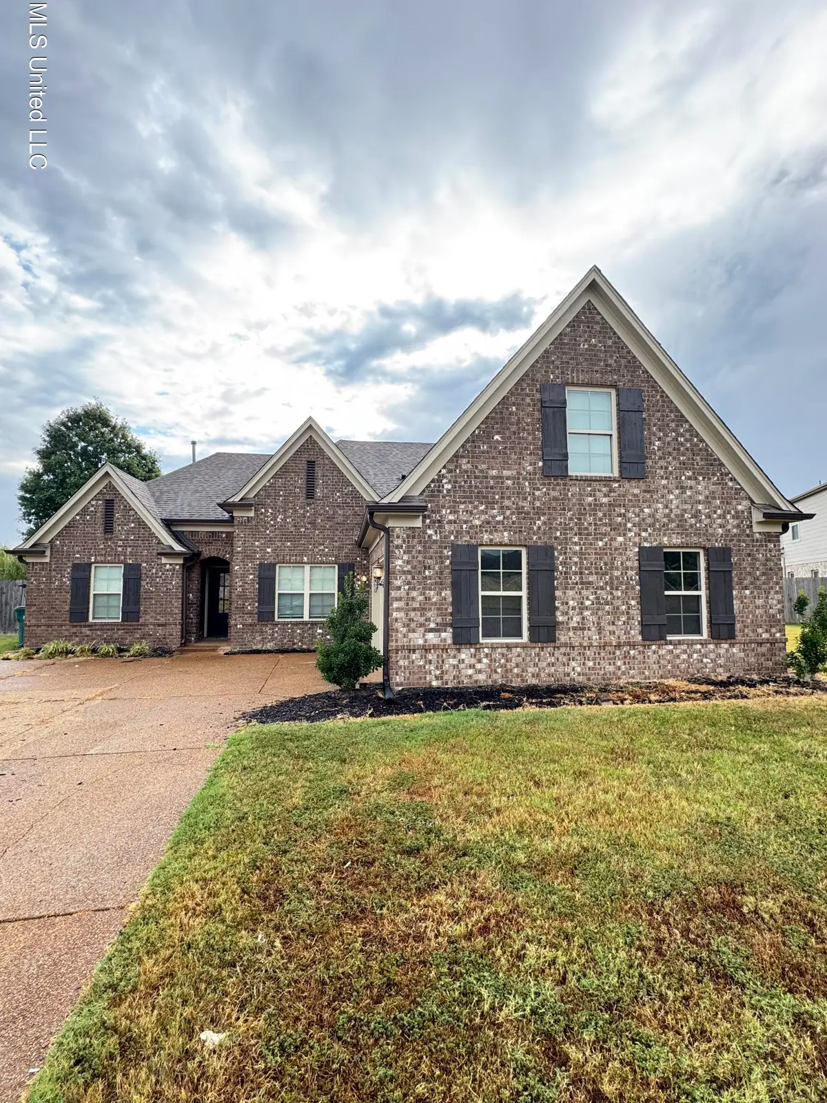 3384 Champion Hills Drive, Southaven, MS 38672 - Image #1
