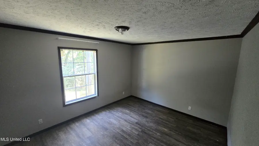 101 Pearl Hodge Road, Laurel, MS 39443 - Image #2