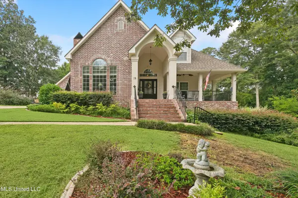 19 Long Lake, Carriere, MS 39426