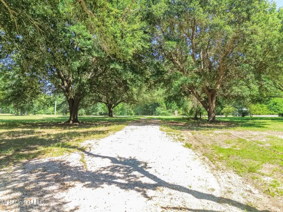 Schanbacher Rd, Gulfport, MS 39503 - #3