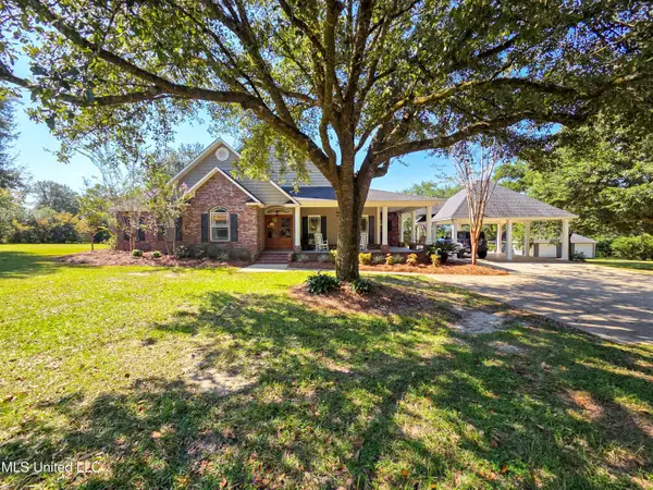 24040 Robert E Lee Road, Lucedale, MS 39452