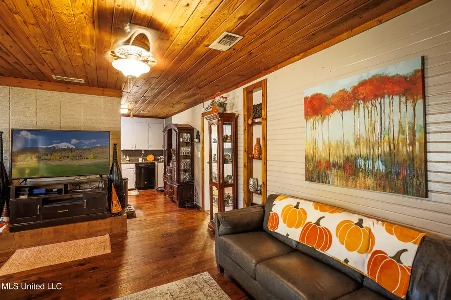 140 Dixie Road, Florence, MS 39073 - Image #2