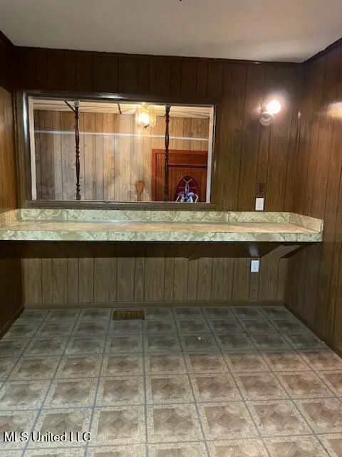 4211 Meadowlane Drive, Jackson, MS 39206 - Image #2